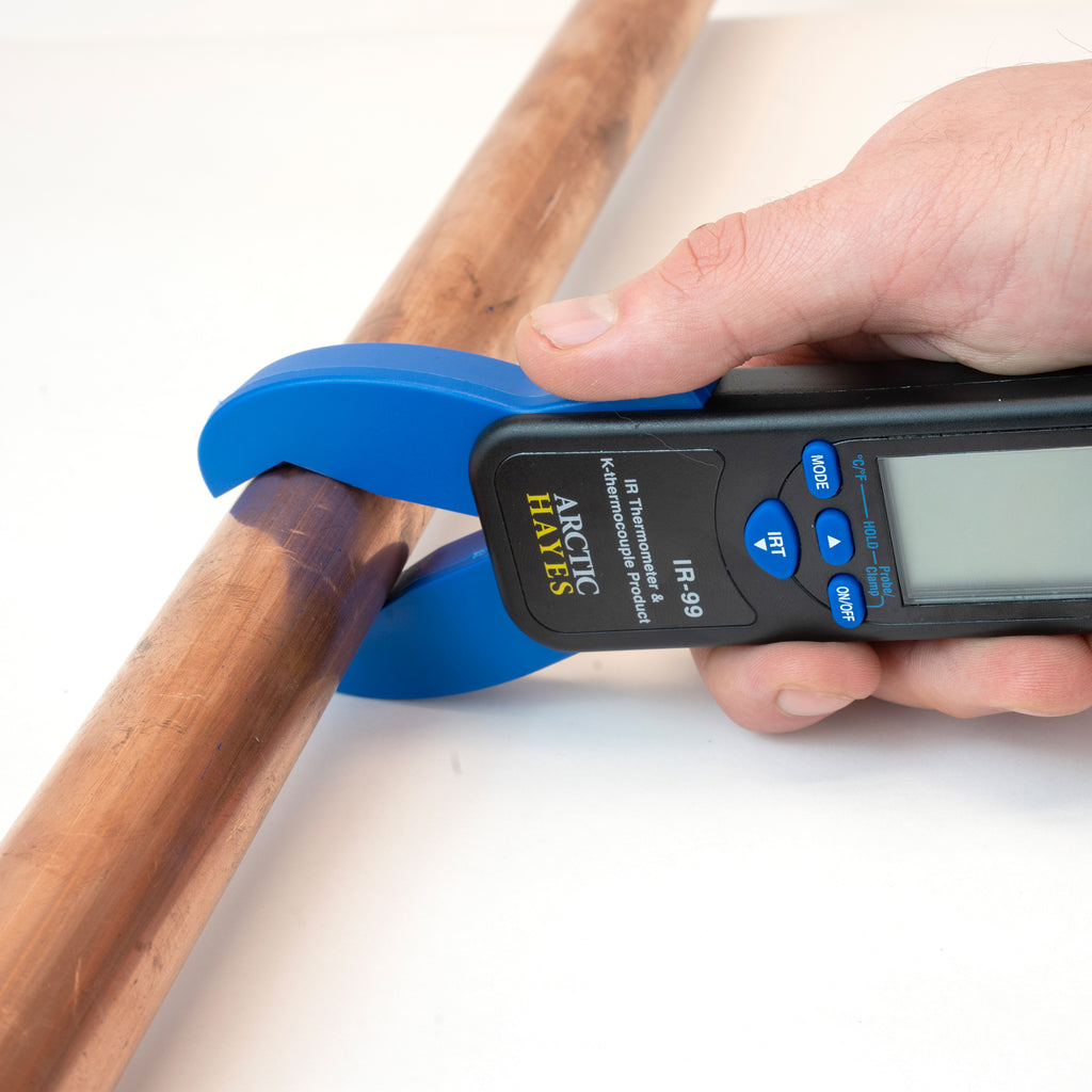 Arctic Hayes IR 99 3 in 1 Thermometer in situ on a pipe
