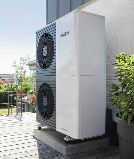 Vaillant aroTHERM Plus 10kW Air Source Heat Pump 0010037214-Vaillant Group Uk Limited-Oceanair