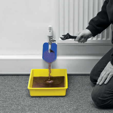 Arctic Hayes Radiator Drain Down Kit DT1 Kit in Use with Radiator