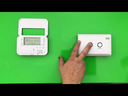ESi Controls Wireless RF Programmable Room Thermostat ESRTP4RFW
