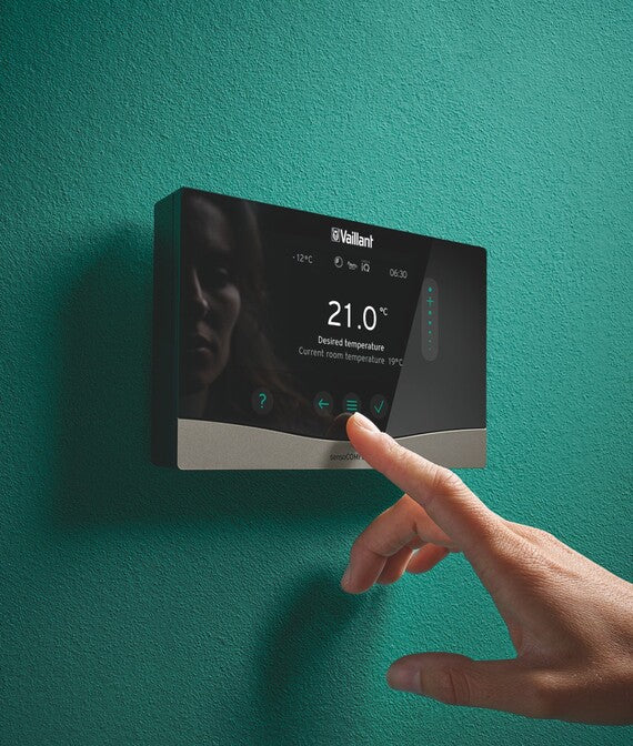 Vaillant SensoComfort VRC720F RF Wireless Room Thermostat